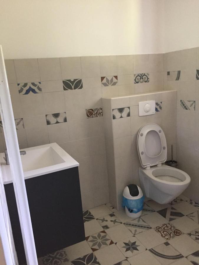 Ernella Hotel Aleria  Bagian luar foto