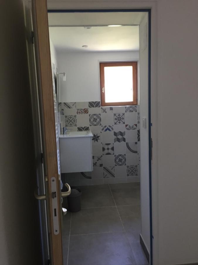 Ernella Hotel Aleria  Bagian luar foto